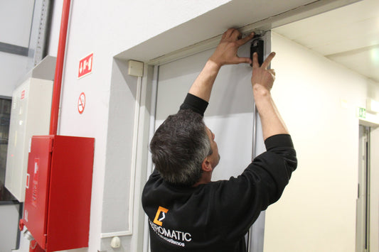 Conheça a certificação DNP/TS 4513: Compromisso com a segurança e conformidade nos equipamentos Corta-Fogo